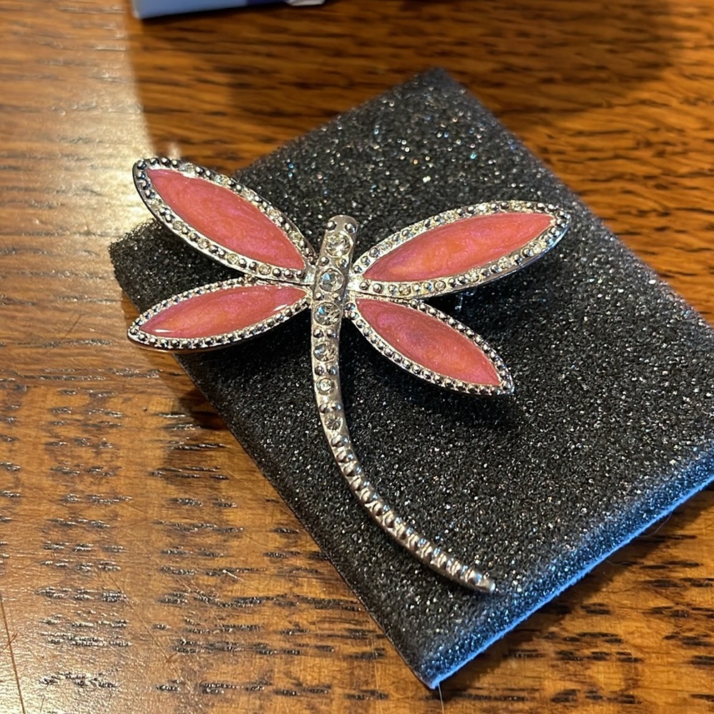 Avon Butterfly pin. New/vintage - Picture 3 of 3
